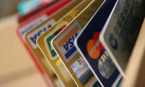 POS機(jī)不能自選商戶(hù)了怎么養(yǎng)卡提額？